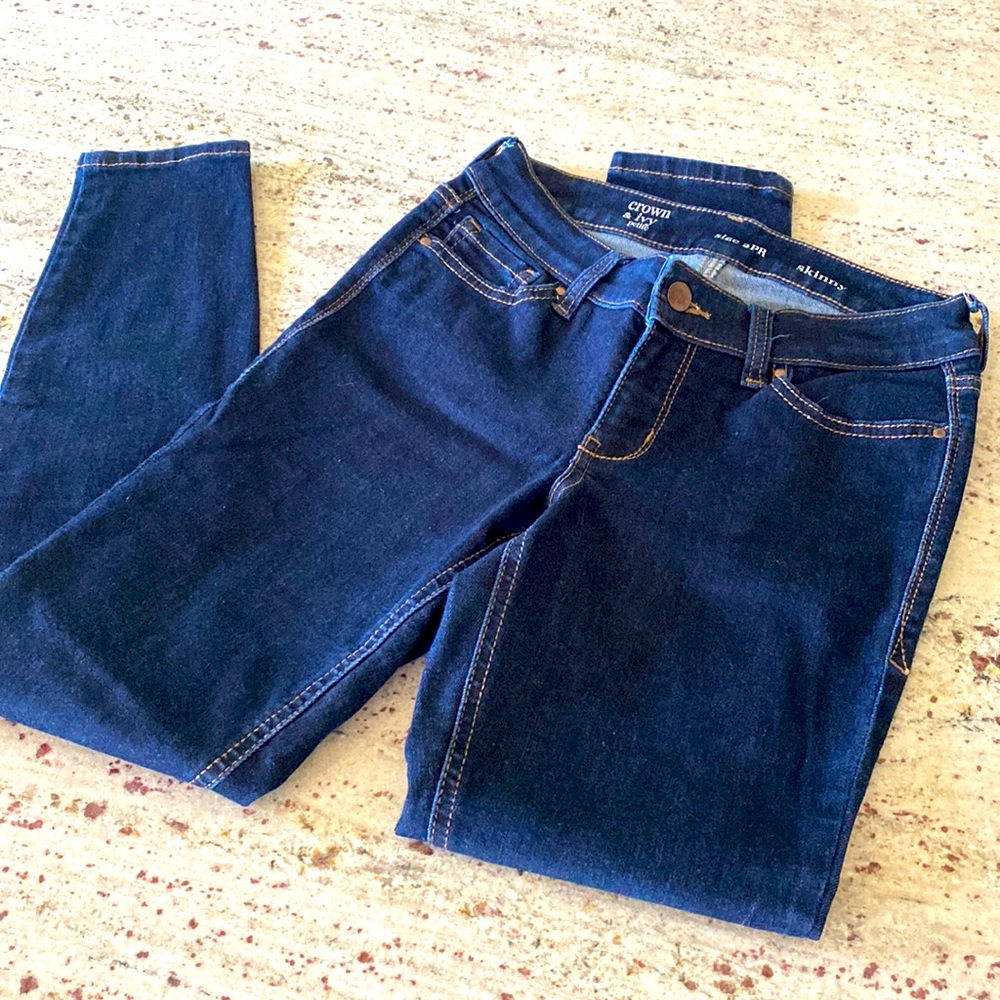 Crown & Ivy Skinny Jeans - petite